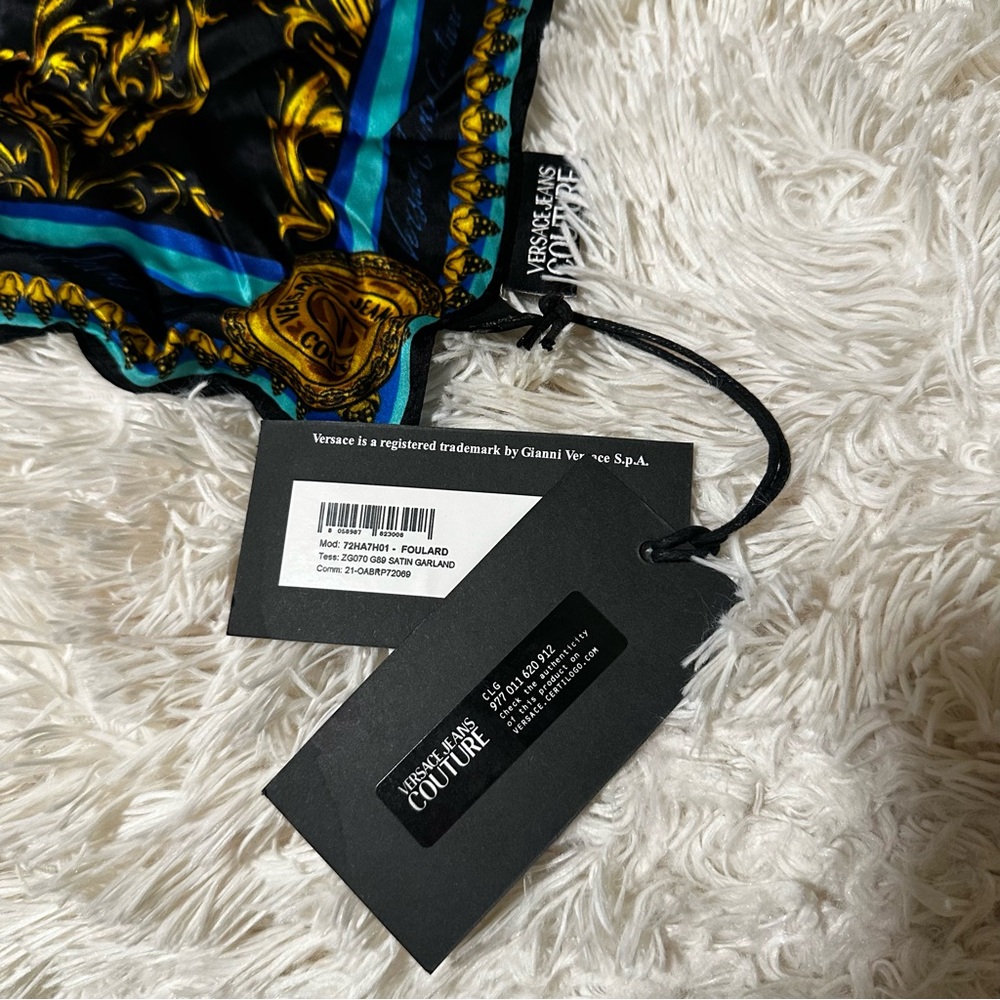 Versace Jeans Couture Regalia Baroque Foulard Multiple colors - Picture 8 of 8